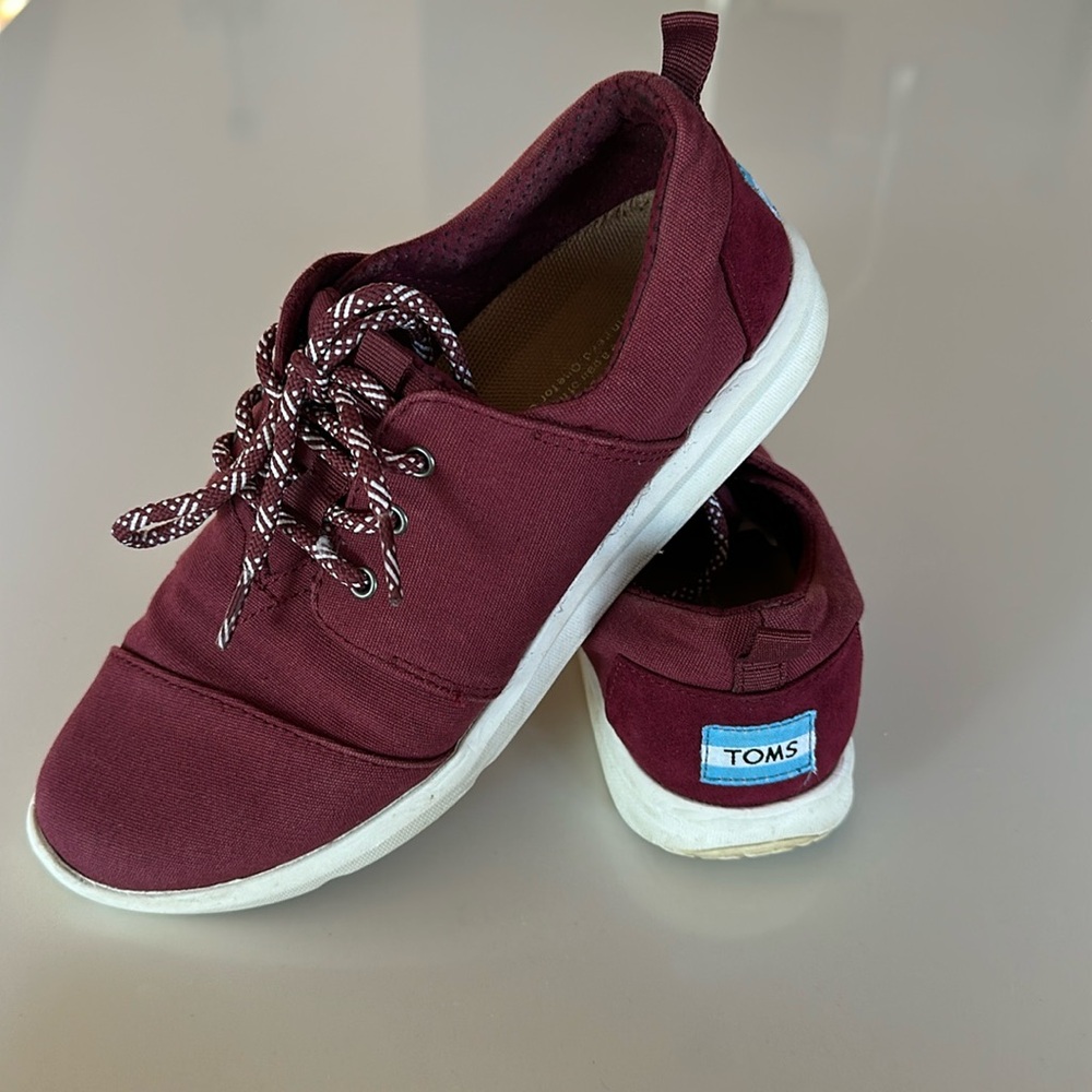 Toms Del Rey - Burgundy Sz 7